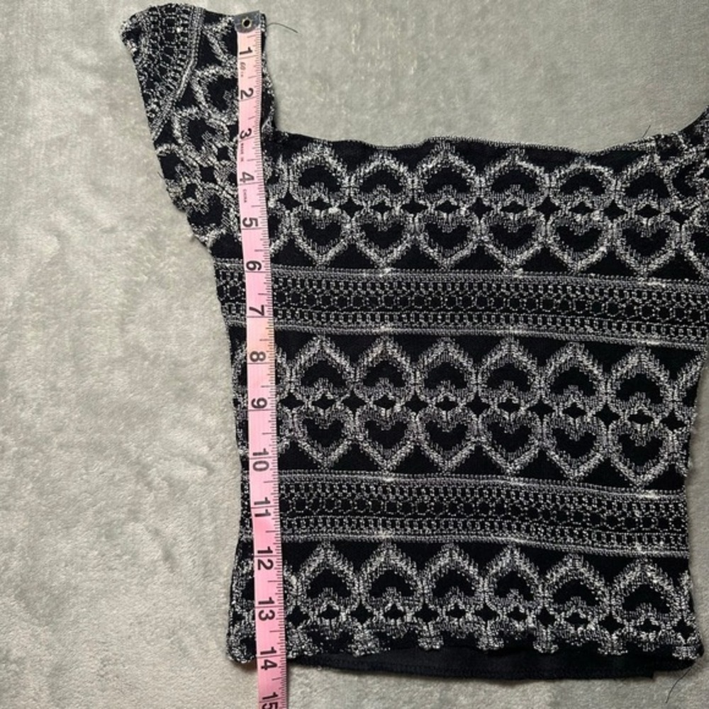 Charlotte Russe Top Size S Black White Heart Print Knit Off Shoulder Stretch Y2K - Picture 6 of 10